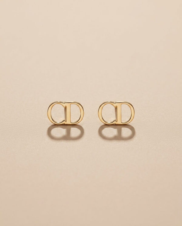 DIOR CLASSIC EAR